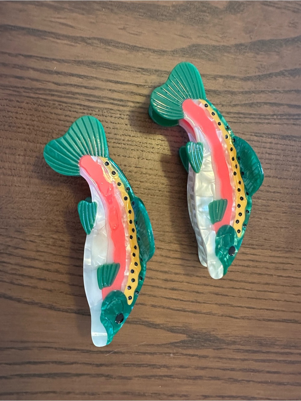 Salmon hair clip (2)